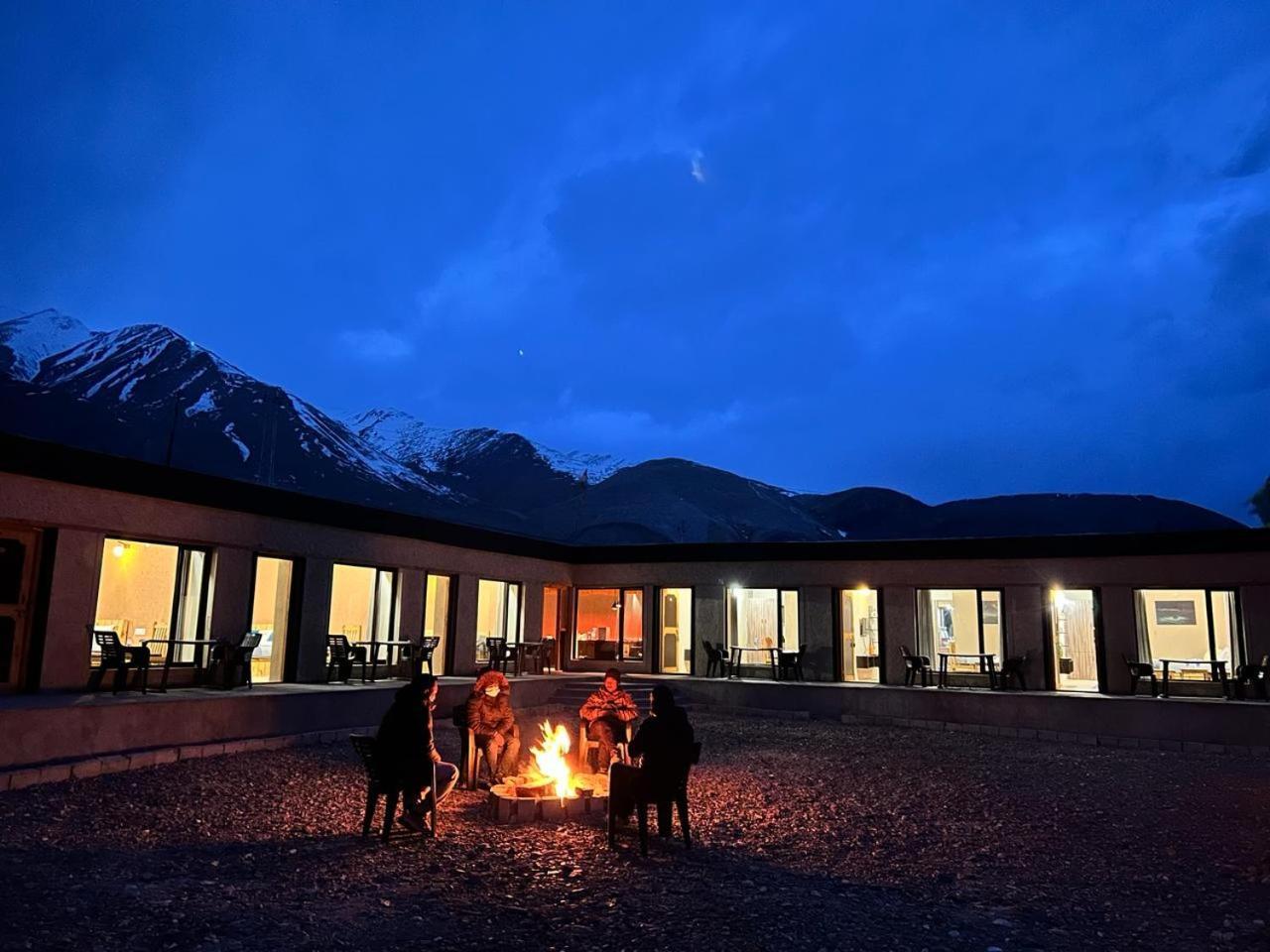 Mystic Pangong Hotel Spangmik Екстериор снимка