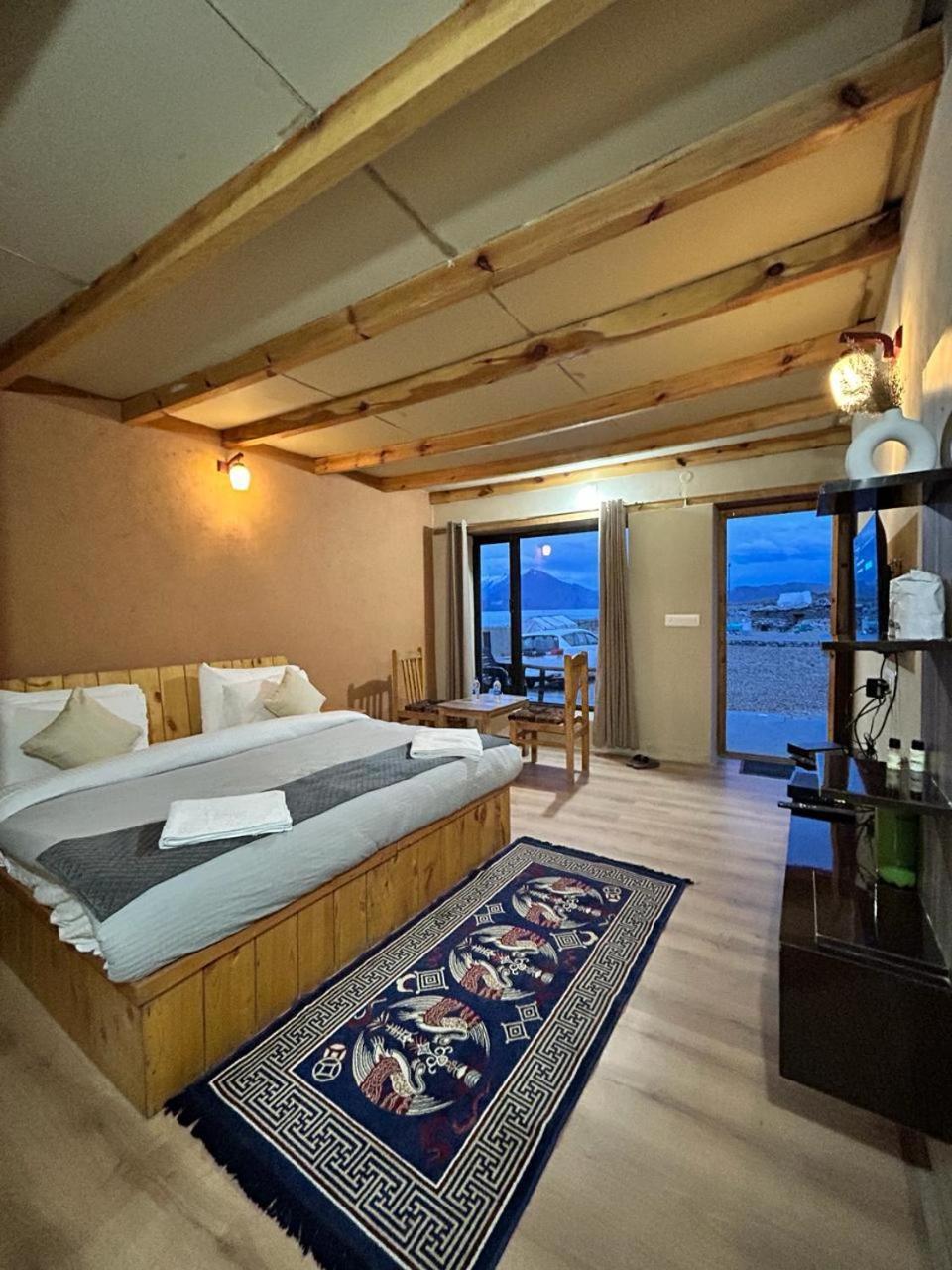 Mystic Pangong Hotel Spangmik Екстериор снимка